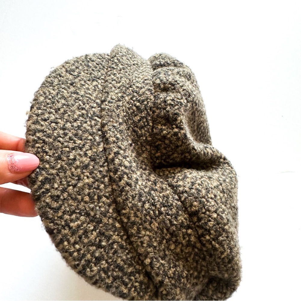 SFA Saks Fifth Avenue Brown-tone Newsboy Cap - Picture 3 of 8